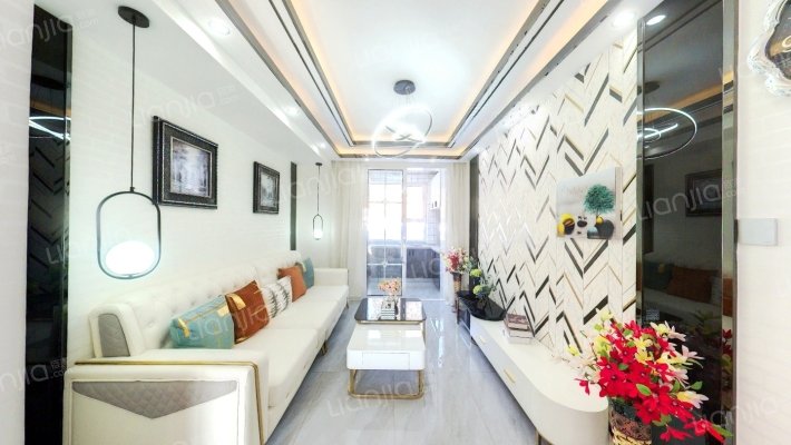 龙山峻景三期二手房实景图