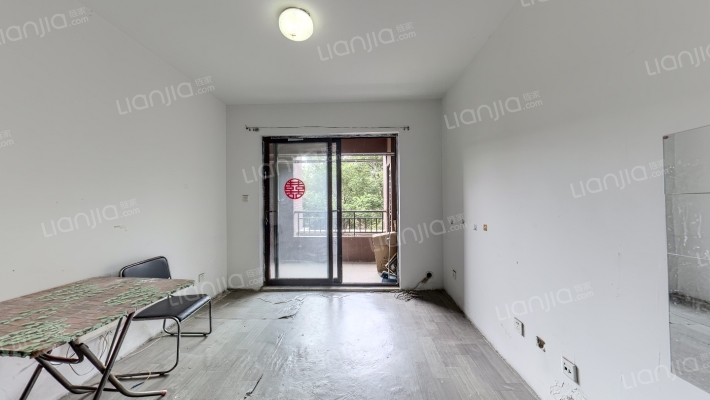 岭湖墅二手房实景图