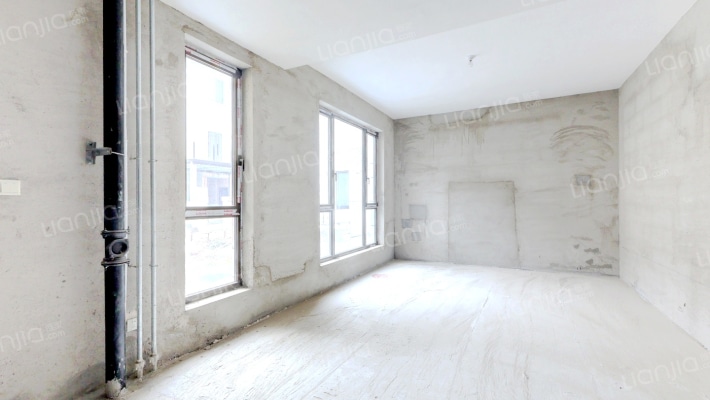 国信山水间二手房实景图