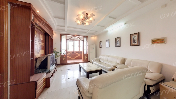 荣立公寓二手房实景图