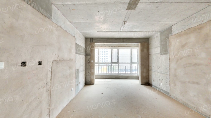 天基广场二手房实景图