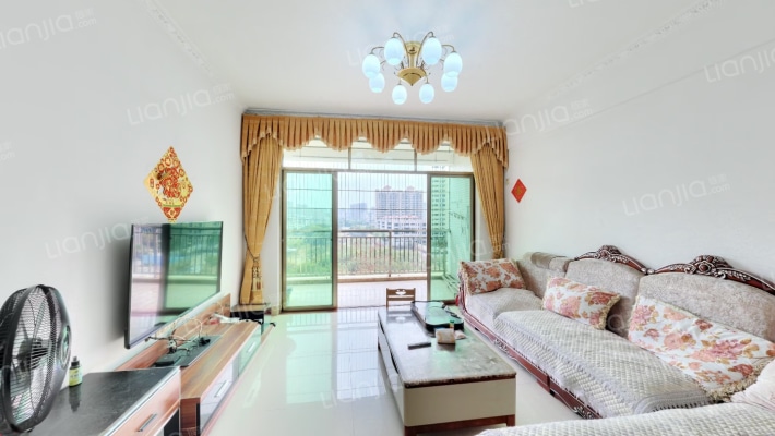 龙日花苑二手房实景图