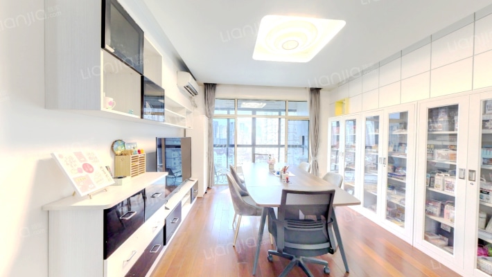 嘉杰国际广场(公寓)二手房实景图