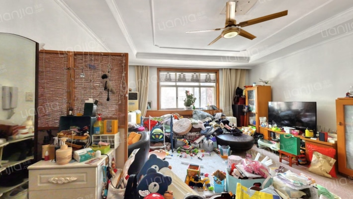 省监狱管理局宿舍二手房实景图