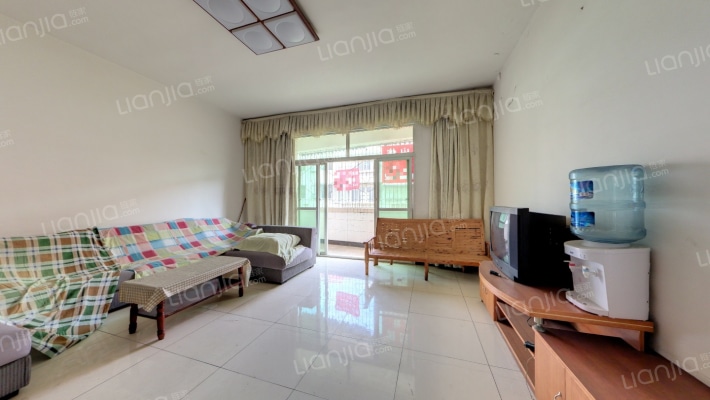 雅苑小区二手房实景图