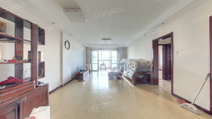 东方至尊二手房实景图