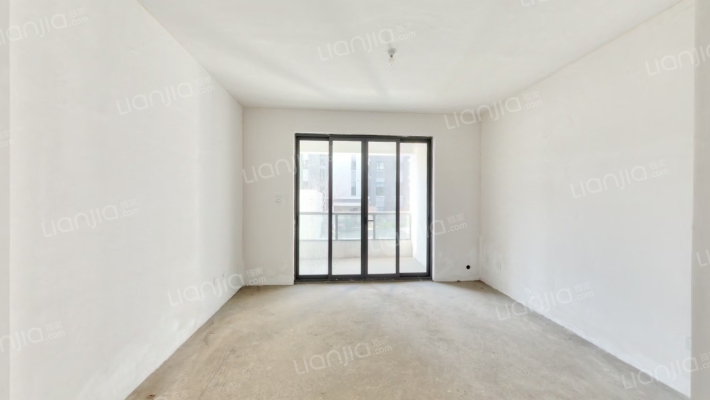 联峰雅园二手房实景图