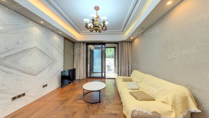 瑞虹新城怡庭二手房实景图