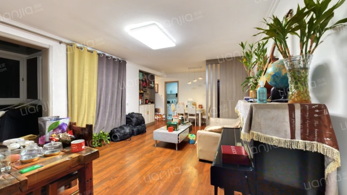 西山洋房二手房实景图