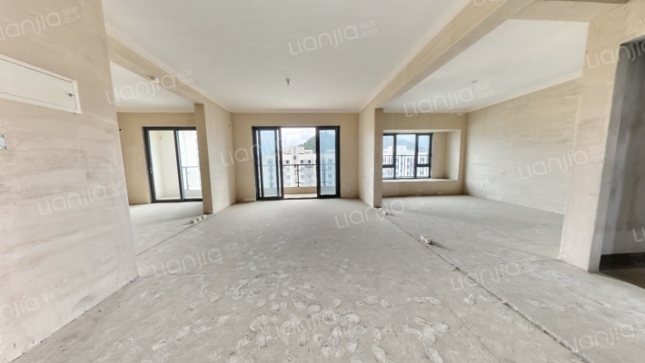 云锦玖晟府二手房实景图