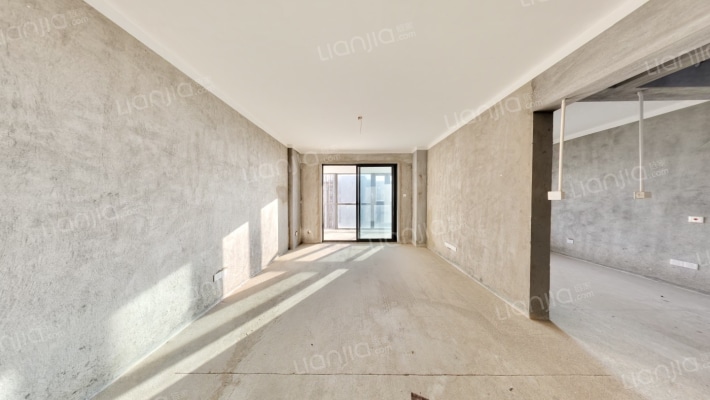 融湾甲第二手房实景图