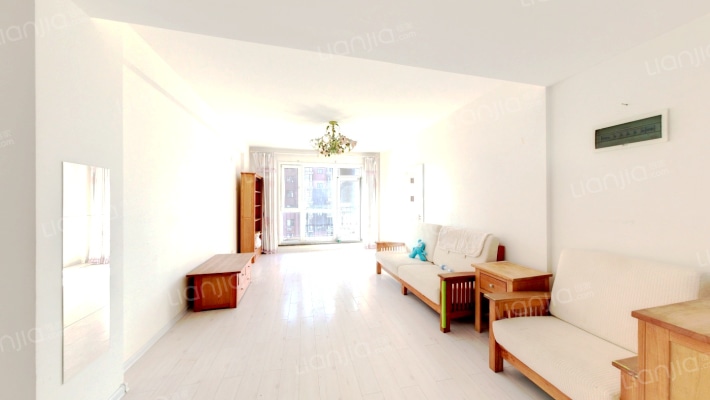 晶品缘林二手房实景图