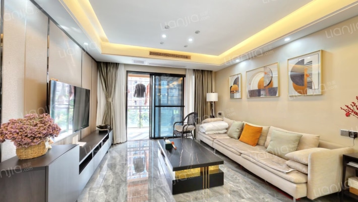 中振湖霞郡二手房实景图