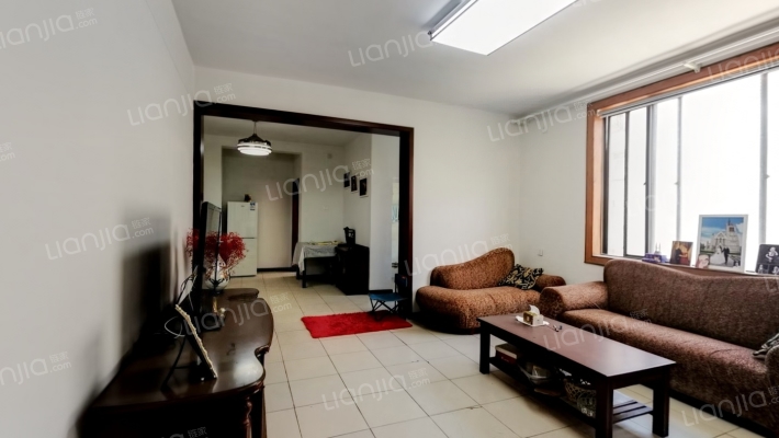 中国银行南湖公寓二手房实景图