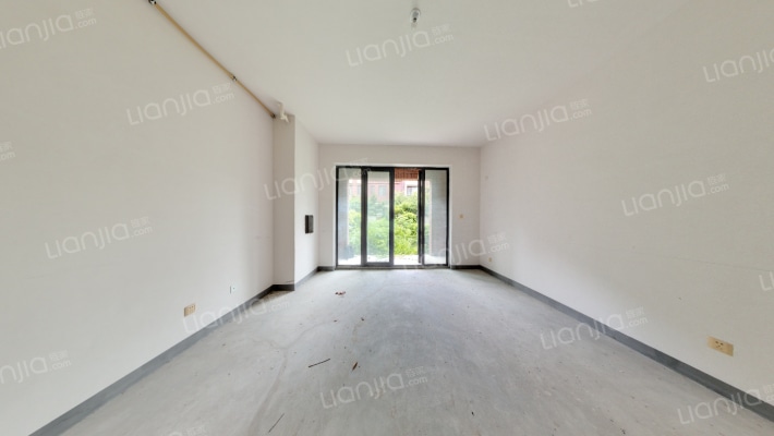 时代御湖二手房实景图