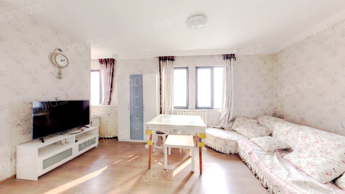 中海御湖翰苑二手房实景图