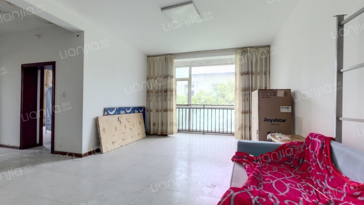 王府锦苑二手房实景图