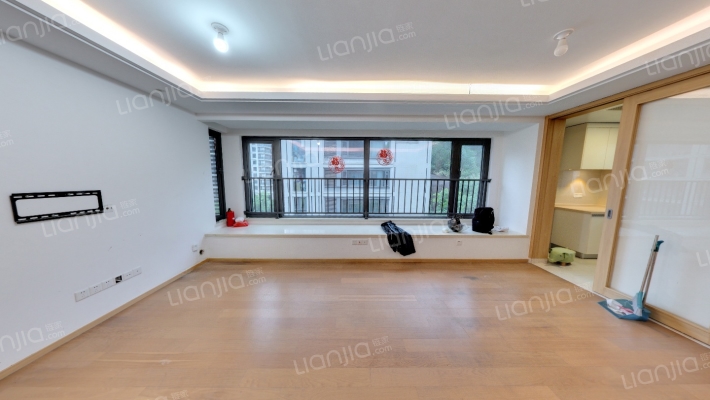 融创金成璞樾大观二手房实景图