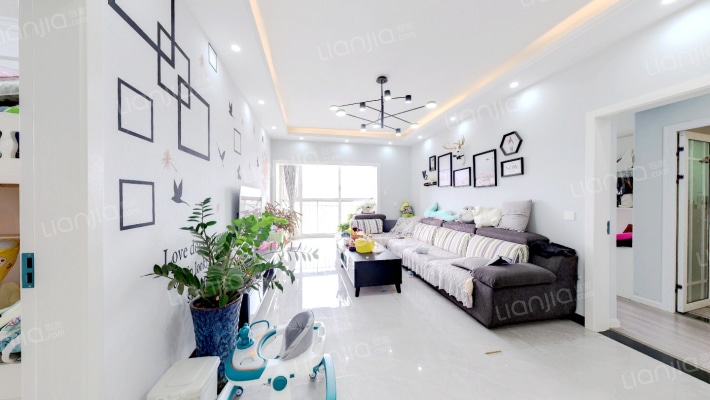 耀兴枫丹白露二手房实景图