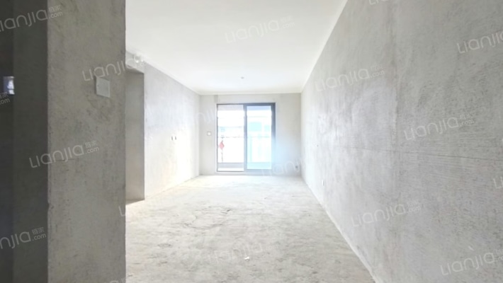 昌建荣邦望悦台二手房实景图