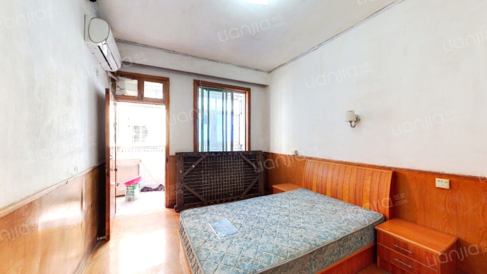 笛福新村二手房实景图