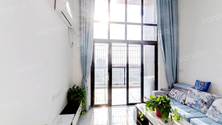 万品中心二手房实景图