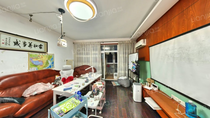 八方小区D区二手房实景图