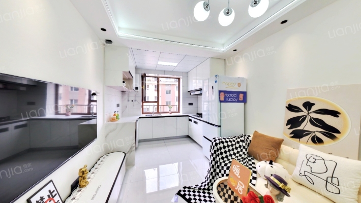 东方雅苑二手房实景图