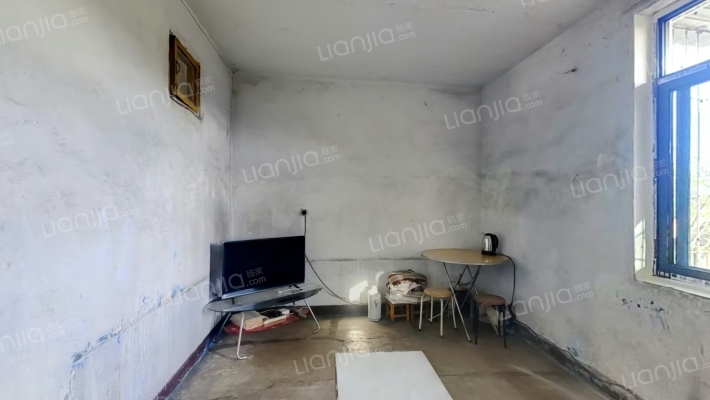 兰谱路33号二手房实景图