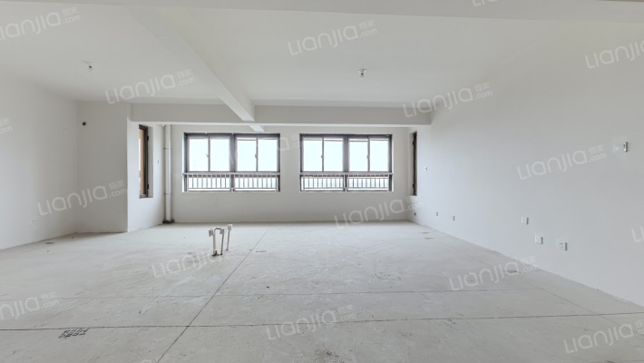 新悦花苑二手房实景图