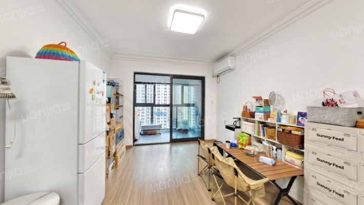 云江府二手房实景图