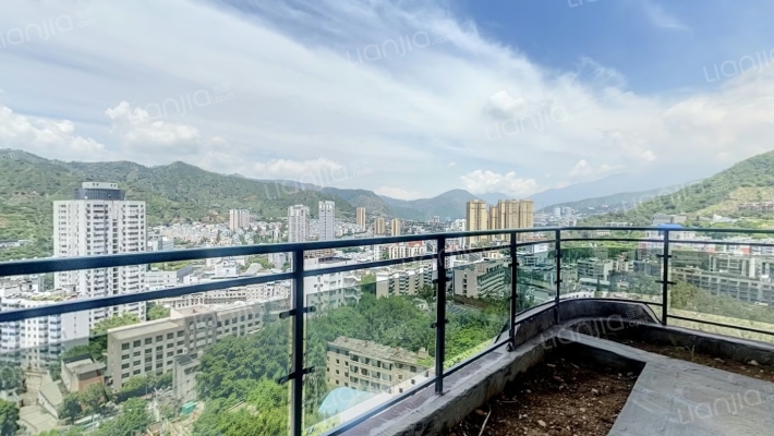 高品·华府二手房实景图