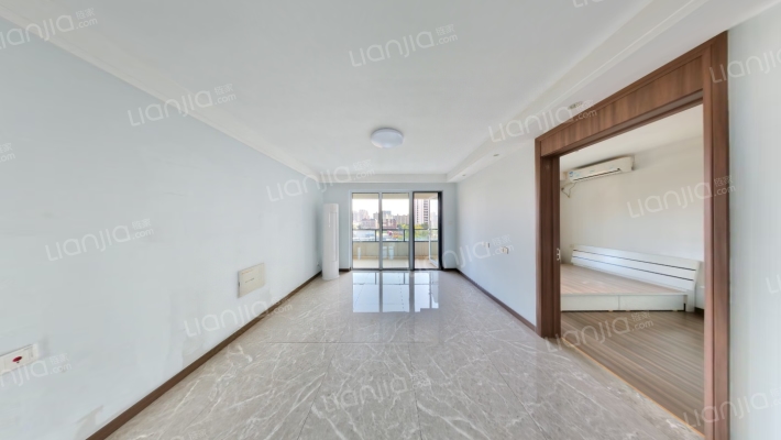 保利开投徕卡公园西区二手房实景图