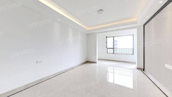 保利滨河上院二手房实景图