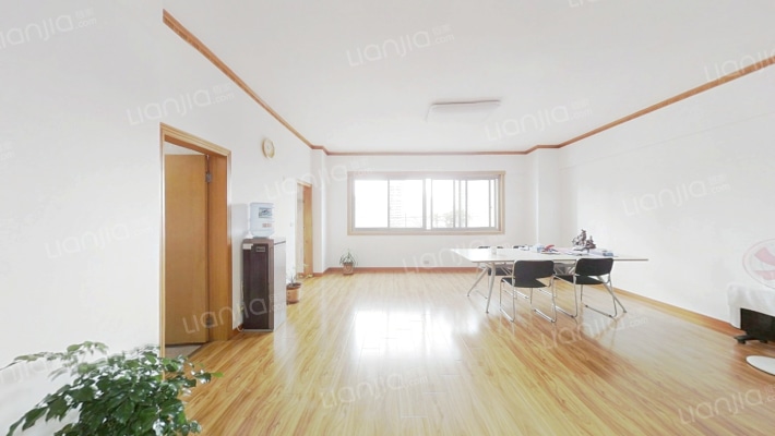 联通大厦二手房实景图