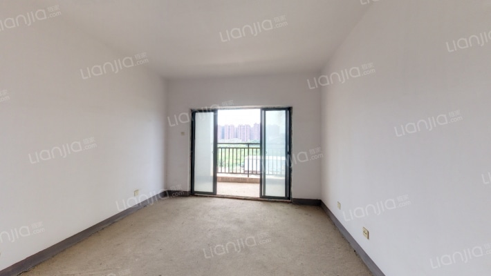 新雅黄金苑二手房实景图