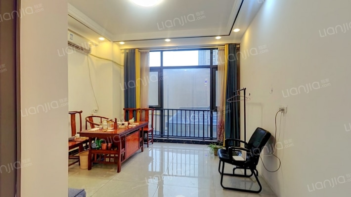 东城国际二手房实景图