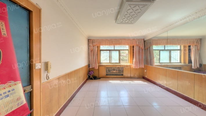 民航小区二手房实景图