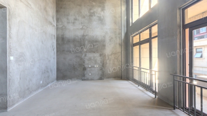 首创天府滨江二手房实景图