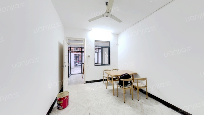 体育南村二手房实景图