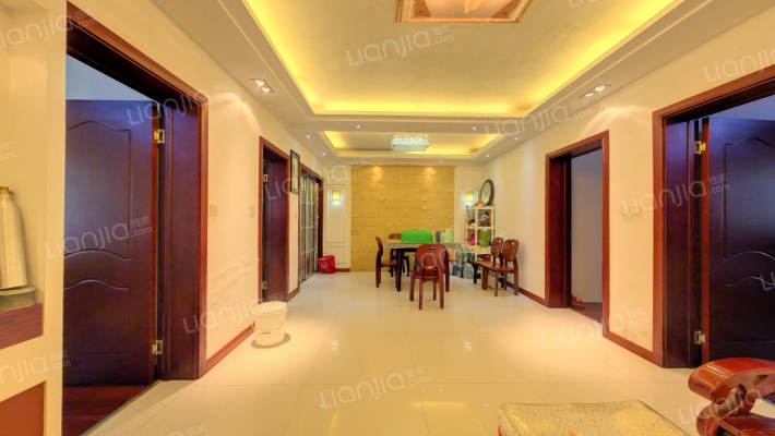 新港花苑西区二手房实景图