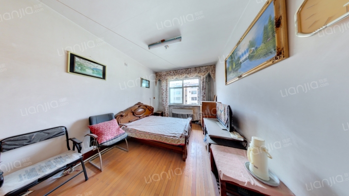 八三石油家属楼一区二手房实景图