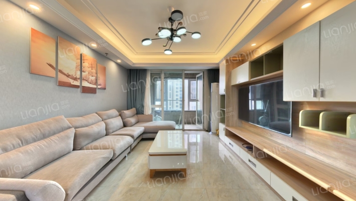 金地悦江时代骊湾区二手房实景图