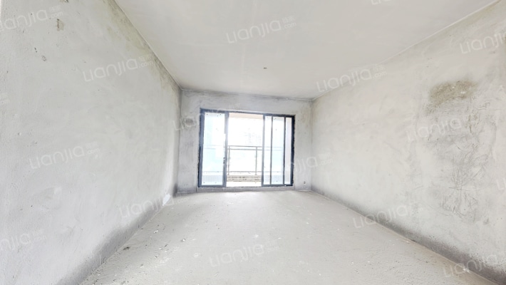 世纪金湖花园二手房实景图