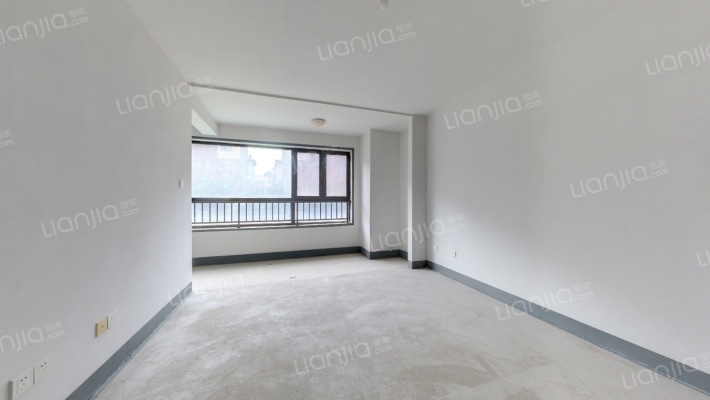 保利梧桐语二手房实景图