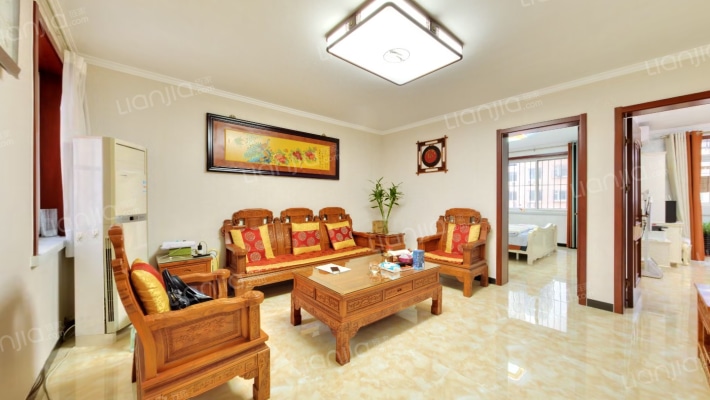 富华小区二手房实景图