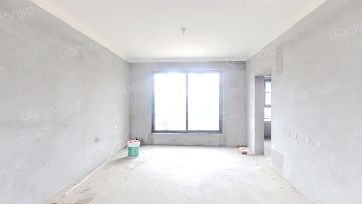 正弘棠语苑二手房实景图