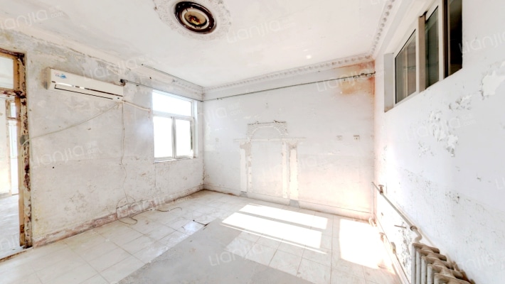 交通医院宿舍南新楼二手房实景图