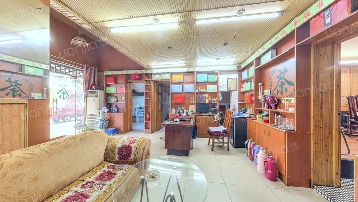 建新东区二手房实景图