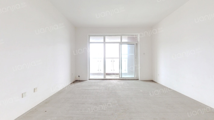 春江青龙湾二手房实景图